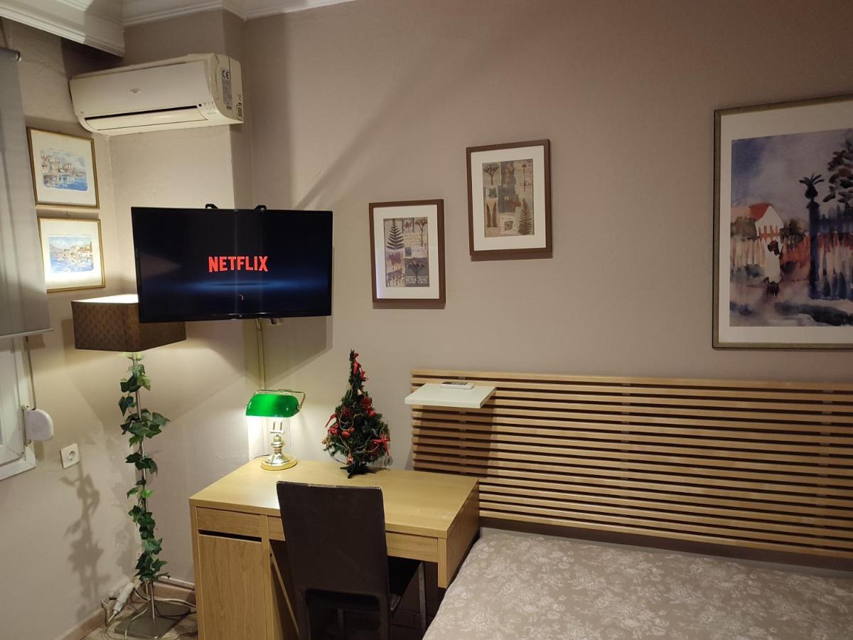 Pantheon Apartment *