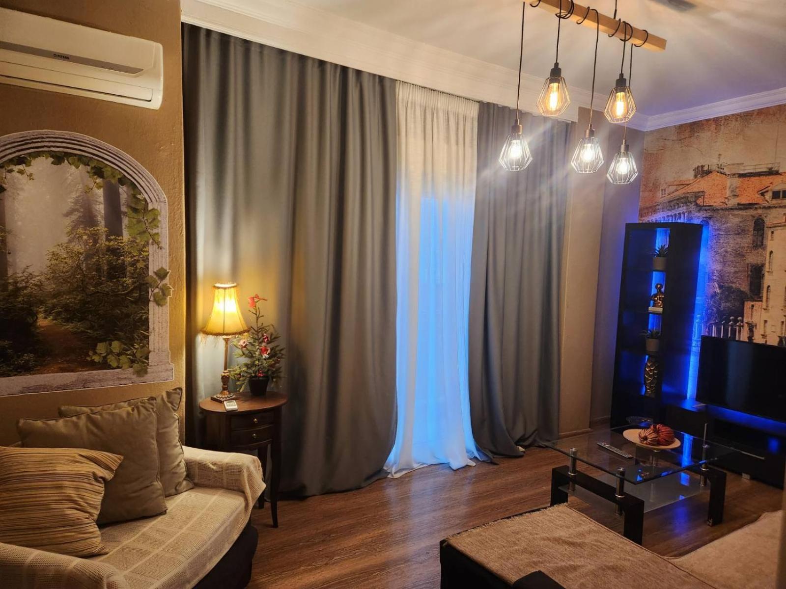 Apartment Pantheon